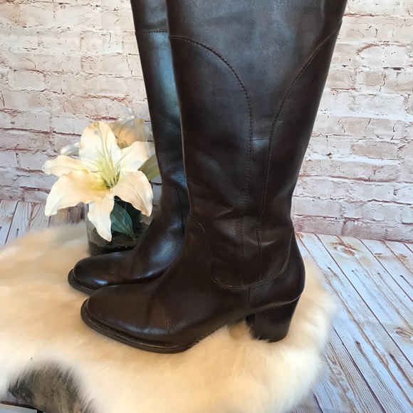 L. L. Bean brown leather boots size 8 made in Brazil - Picture 6 of 8